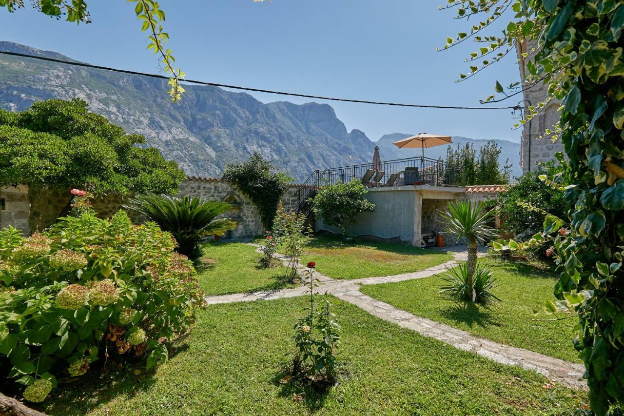 Mediterranean Holiday House & Apartments Kotor Zewnętrze zdjęcie